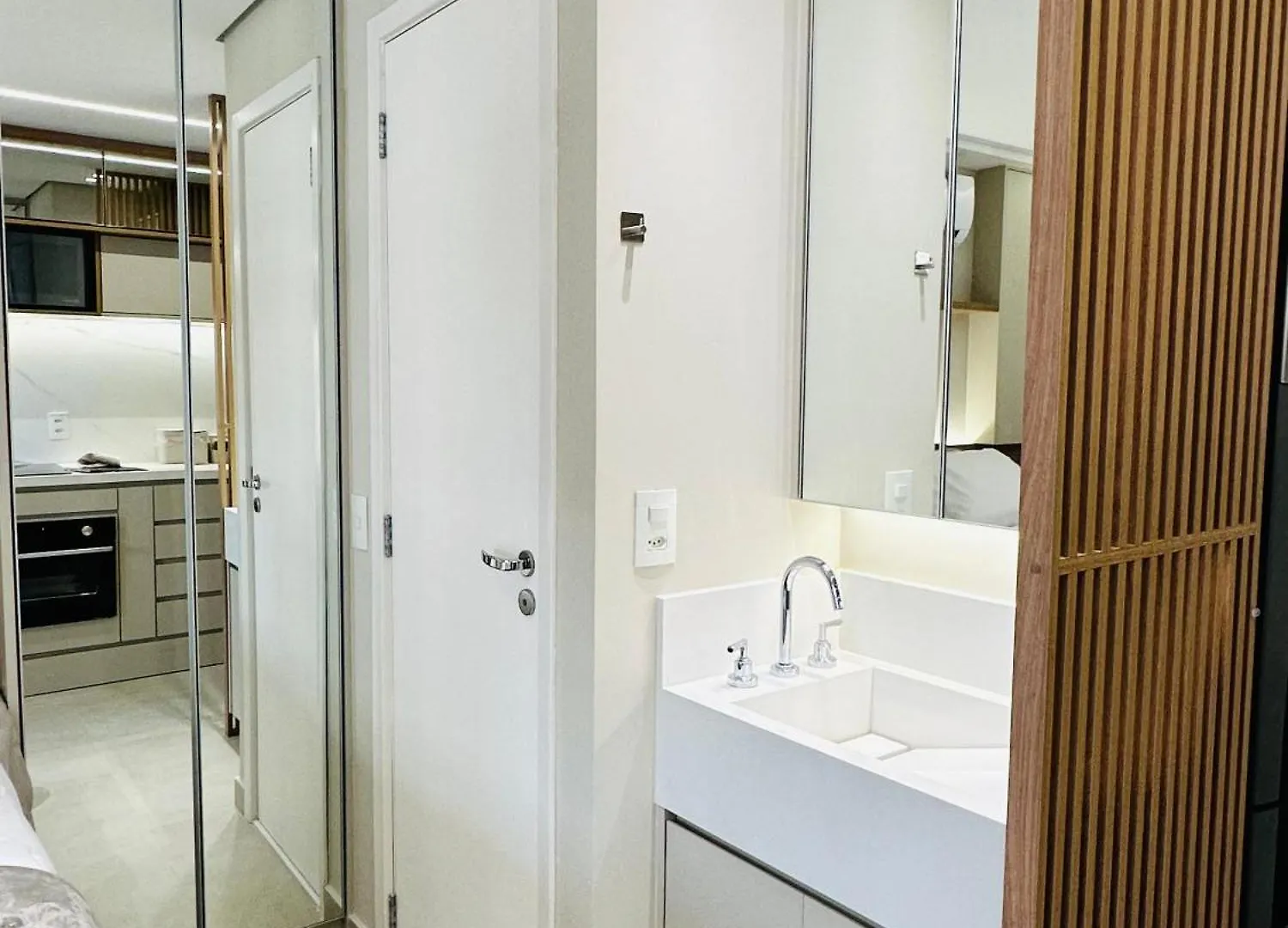 Studio De Luxo No Jardins Sao Paulo Apartment